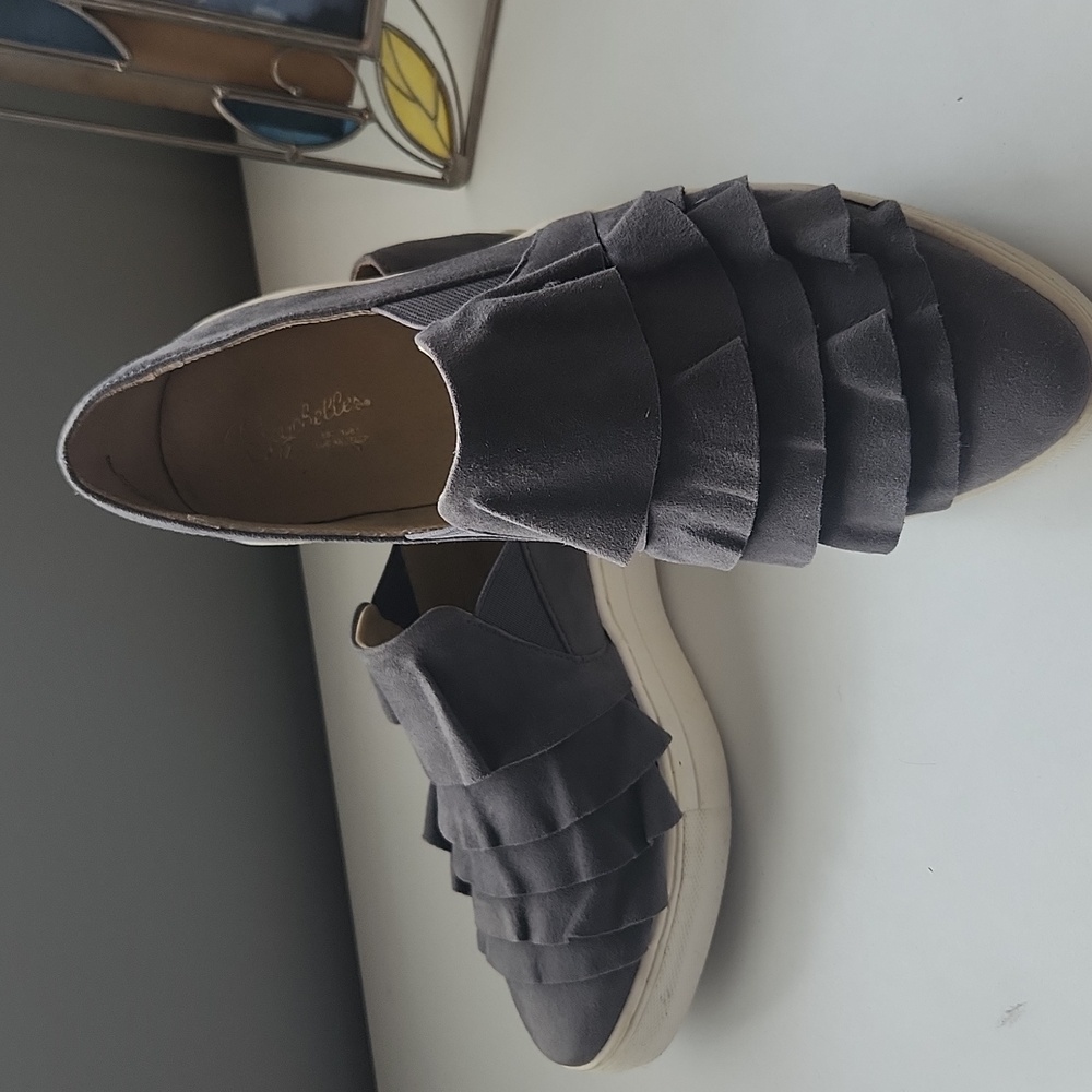 Seychelles suede flats